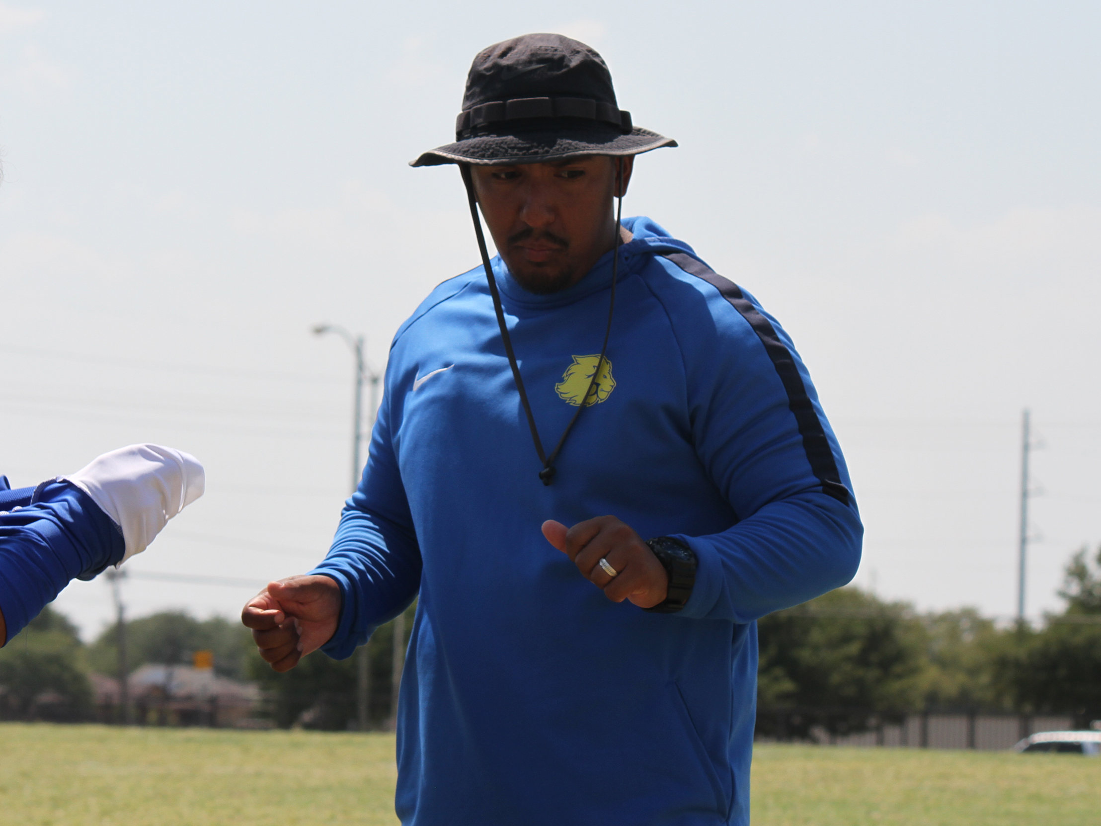 Esquibel Takes Over as Mountain View Head Coach